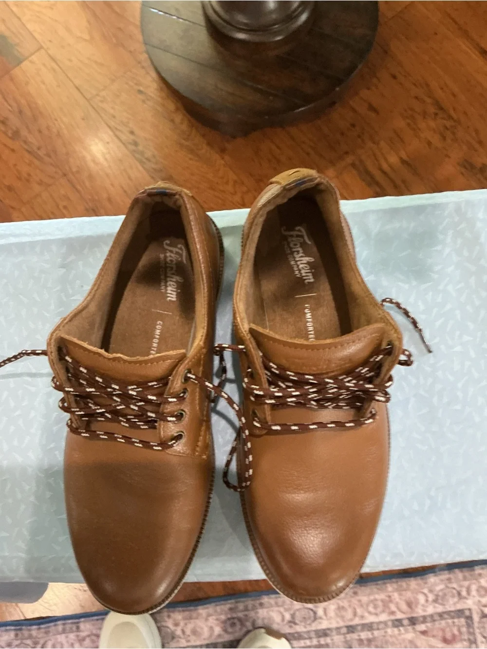 Florsheim Tan-Brown Leather Oxford style leather